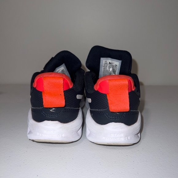 Kids Shoes - Picture 4 of 4